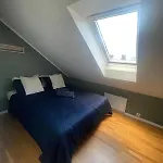 Penthouse Balcony,parking And 2 Bedrooms 公寓